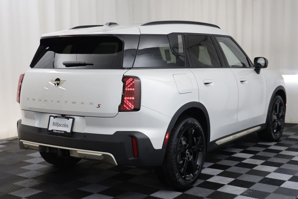 New 2027 C6a MINI Iconic image 17
