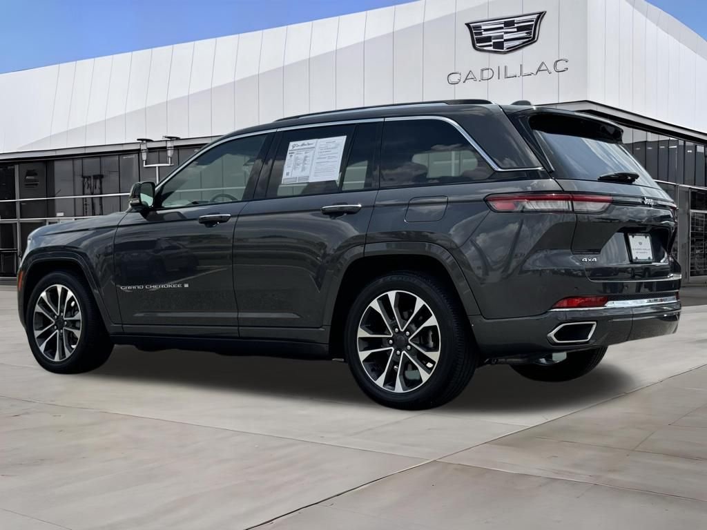 Used 2022 Gray Jeep Overland image 5