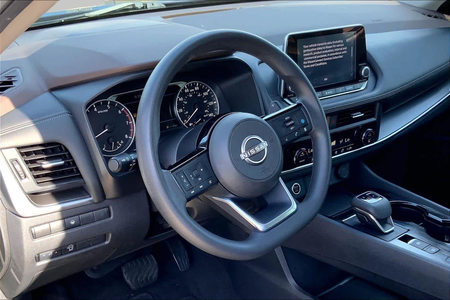 Used 2023 Super Black Nissan SV image 16