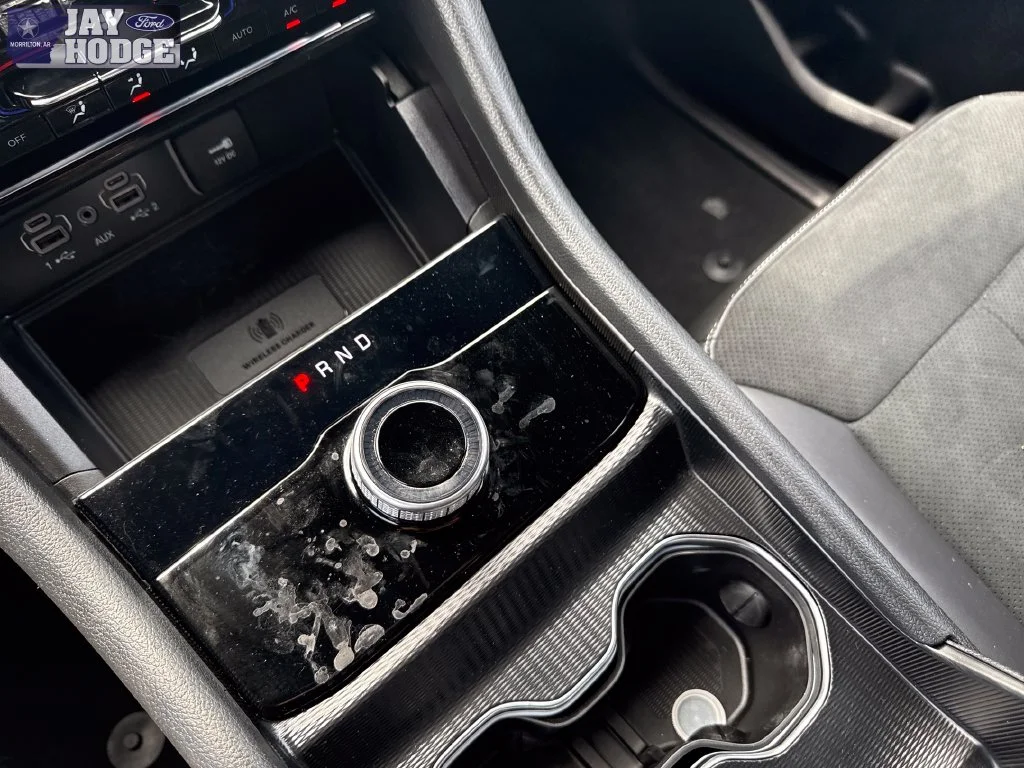 Used 2025 Gray Jeep Altitude image 23