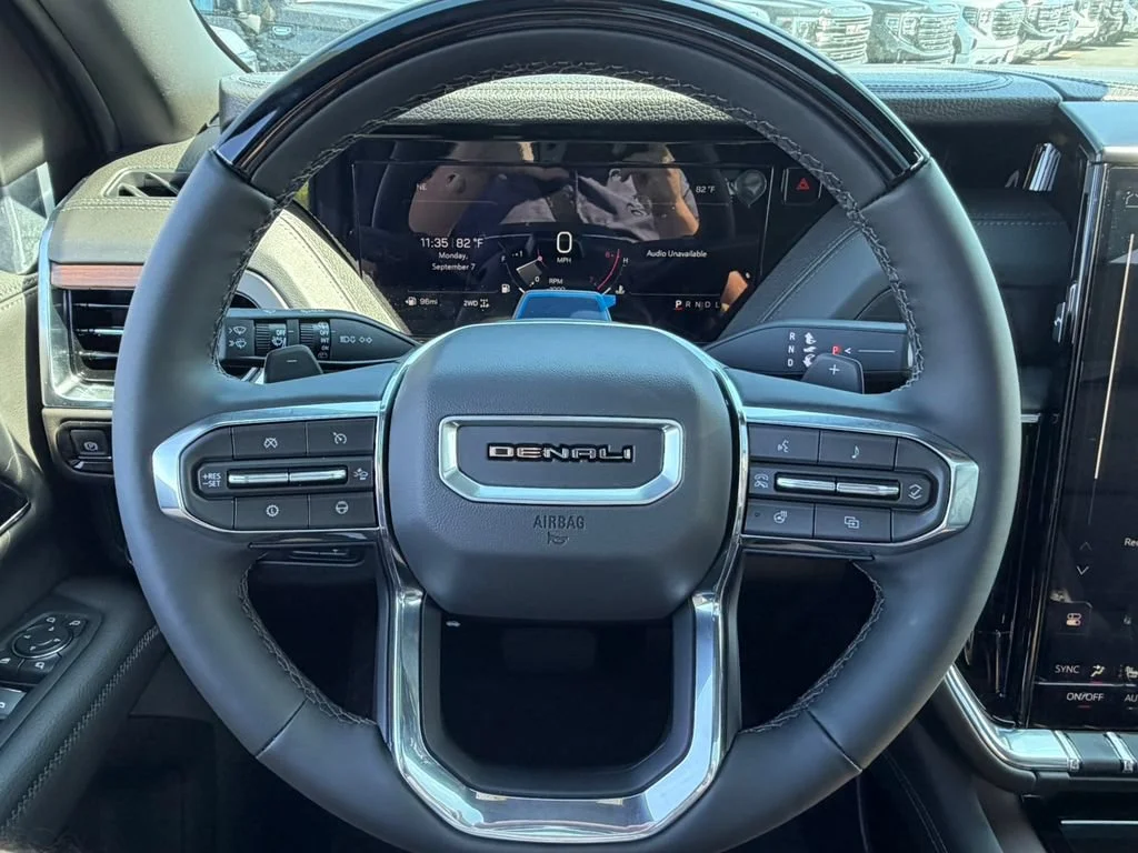 2026 GMC Yukon Denali - Photo 41