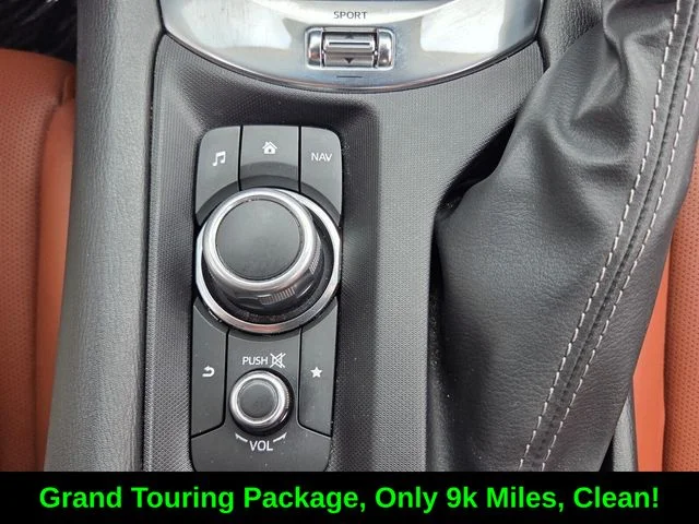 Used 2023 White Mazda Grand Touring image 24