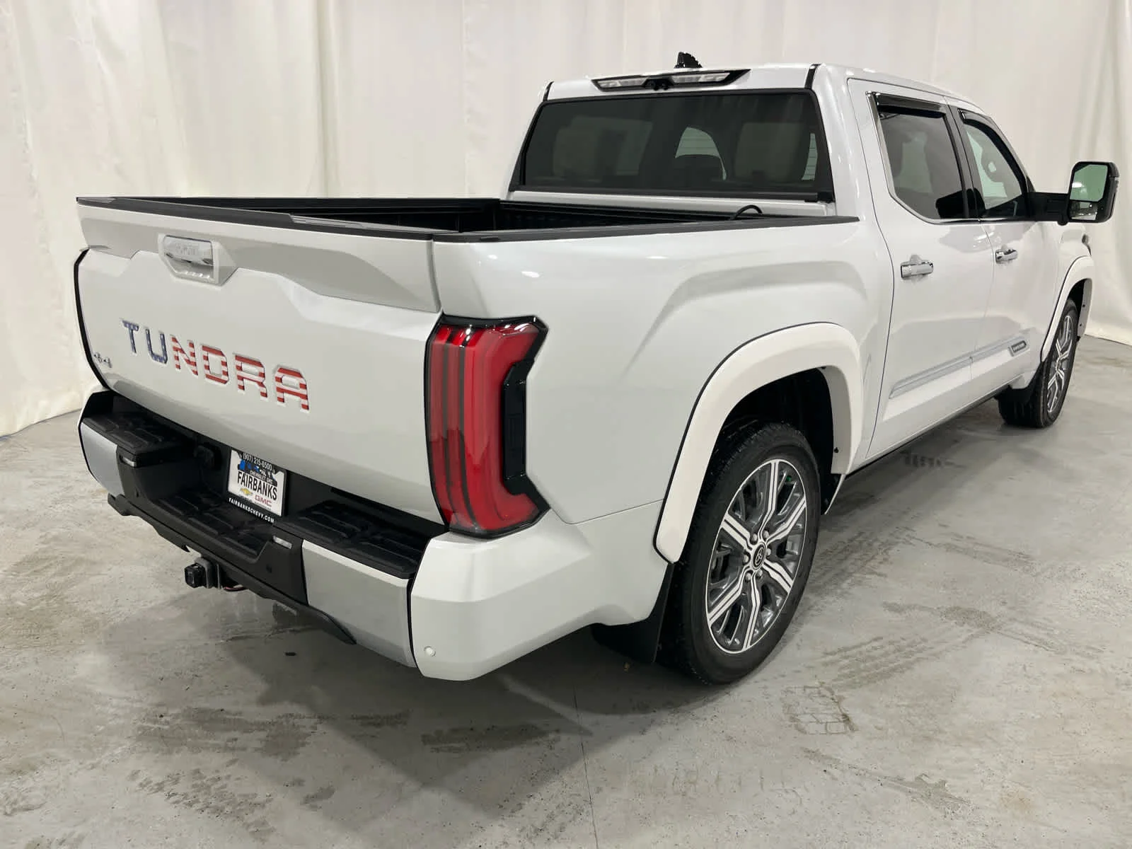 Used 2023  Toyota Capstone Hybrid image 7