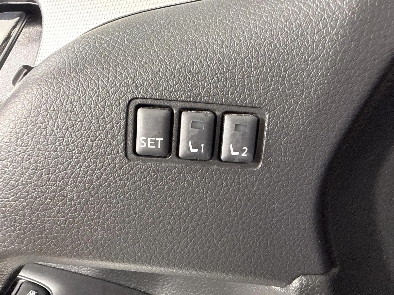 Used 2020 Magnetic Black Pearl Nissan SL image 24