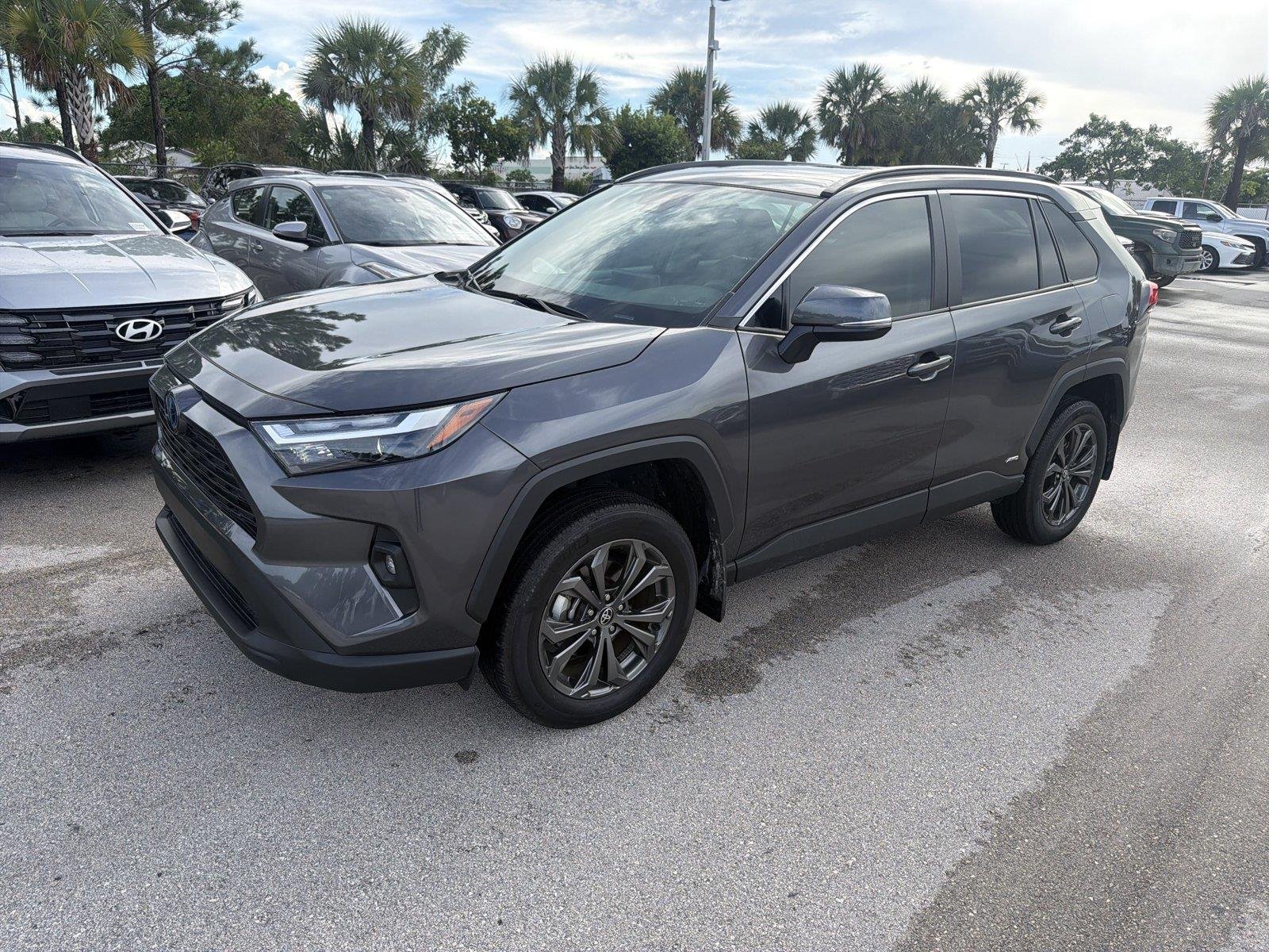 Used 2024 Magnetic Gray Metallic Toyota XLE Premium image 1