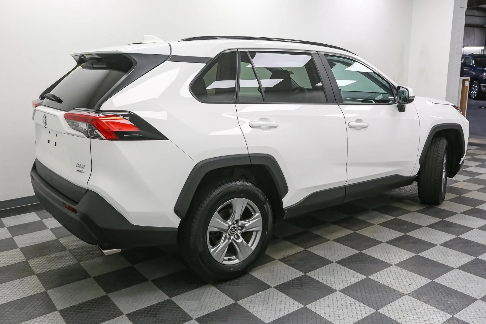 Certified Used 2023 Ice Cap Toyota XLE image 9