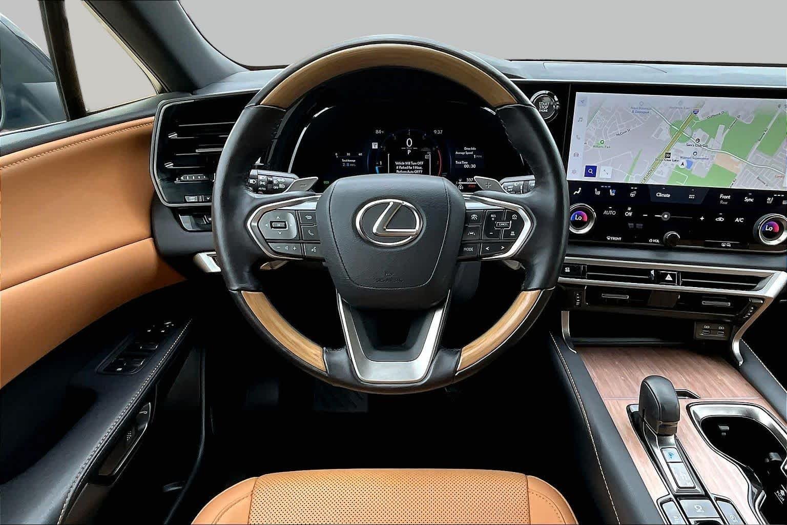 Used 2025 Nightfall Mica Lexus Premium image 6