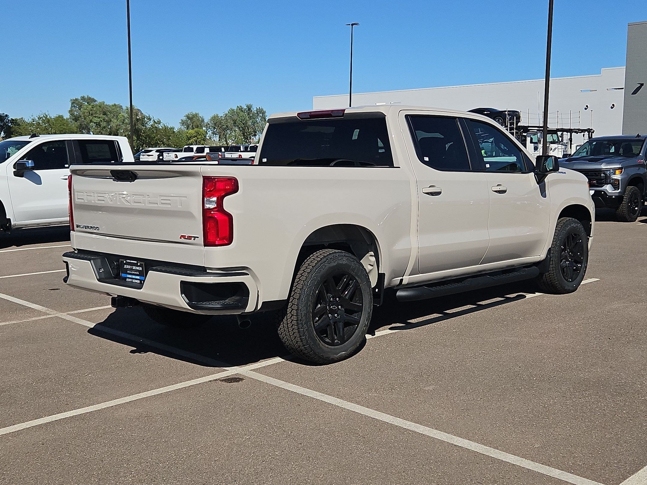2026 Chevrolet Silverado 1500 RST - Photo 9