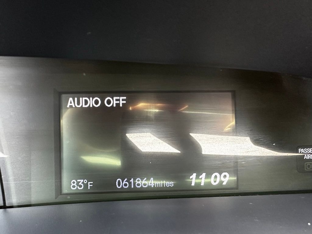 Used 2015 Crimson Pearl Honda LX image 23