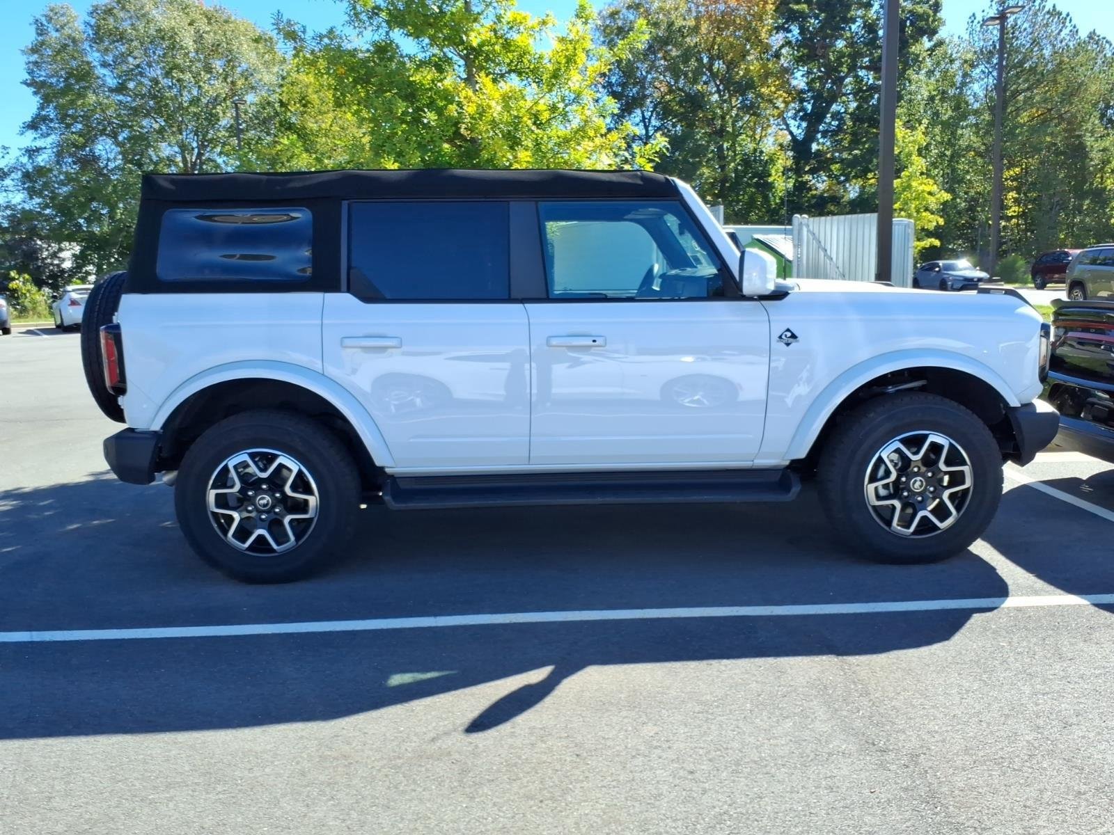 Used 2025 Oxford White Ford Outer Banks image 11