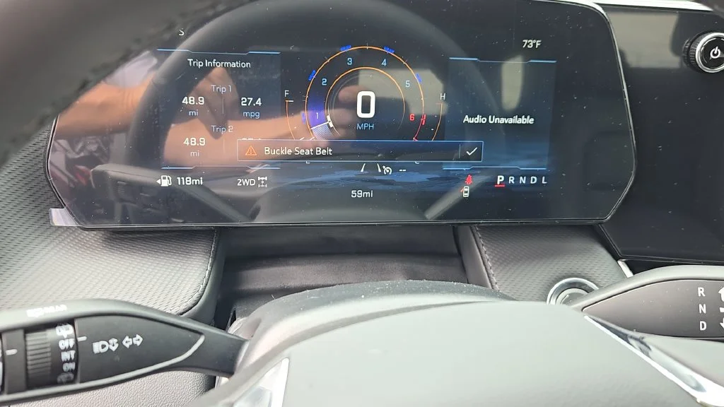 New 2027 Summit White Chevrolet LT image 12