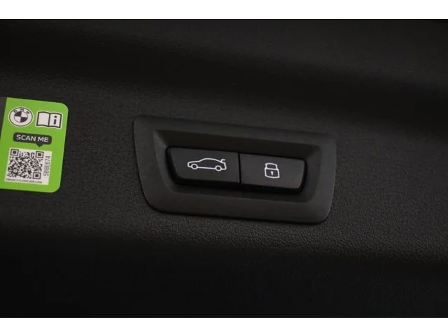 New 2026 Cape York Green Metallic BMW xDrive28i image 35