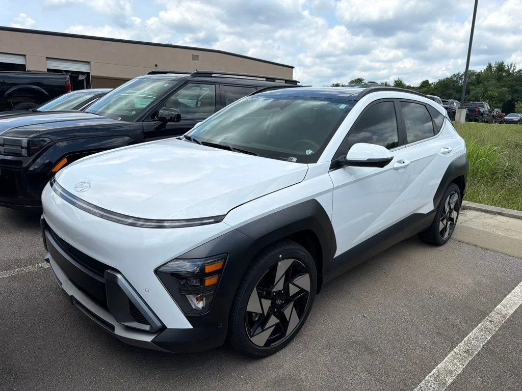 New 2026 Atlas White Hyundai Limited image 1