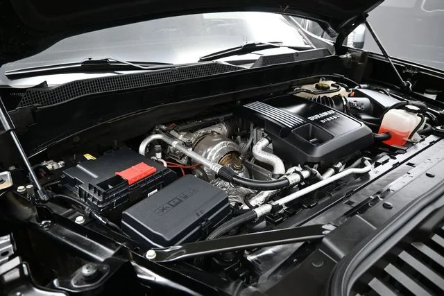 Used 2023 Black Chevrolet High Country image 43