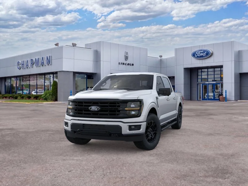 New 2026 Iconic Silver Metallic Ford XLT image 2