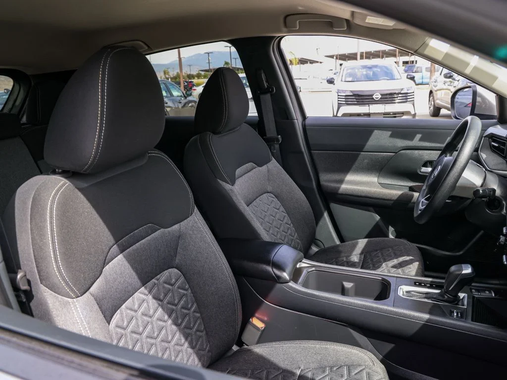 Used 2025 Gray Nissan SV image 20