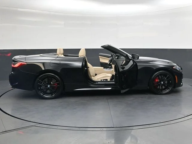 Used 2022 Black BMW M440i image 28