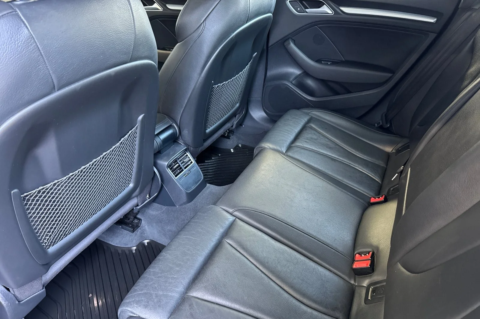 Used 2018 WHITE METALLIC Audi Premium image 11