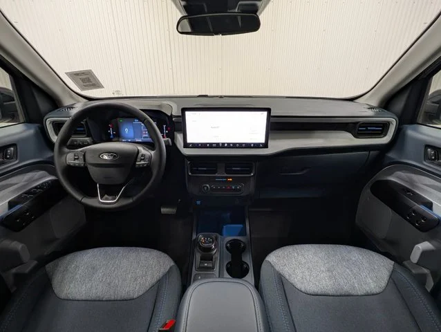 New 2026 Space White Metallic Ford XLT image 31