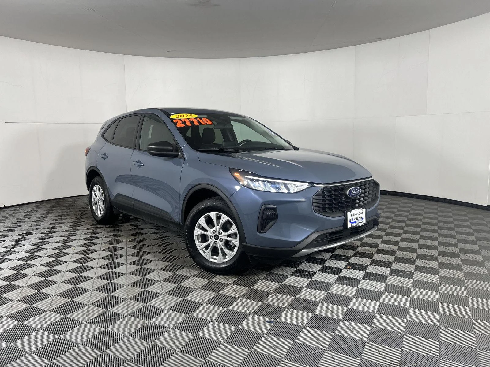 Used 2025 Vapor Blue Ford  image 44