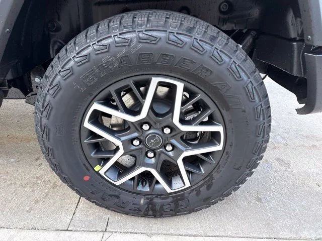 New 2027 Gray Jeep Sahara image 7