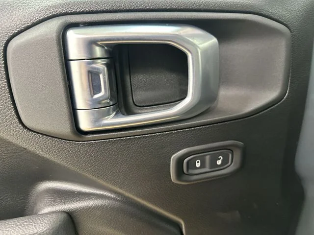 New 2026 Anvil Clear-Coat Exterior Paint Jeep Sport image 16