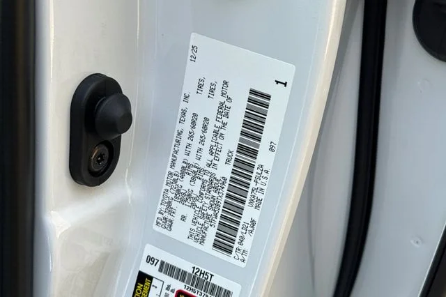 2026 Toyota Tundra Limited - Photo 34