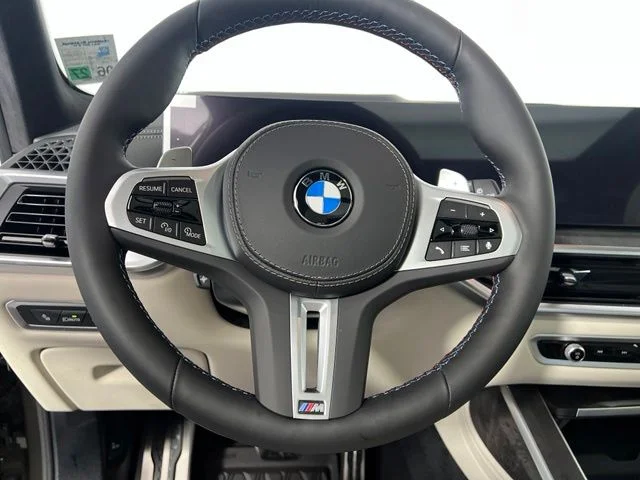 New 2027 Manhattan Green Metallic BMW M60i image 23