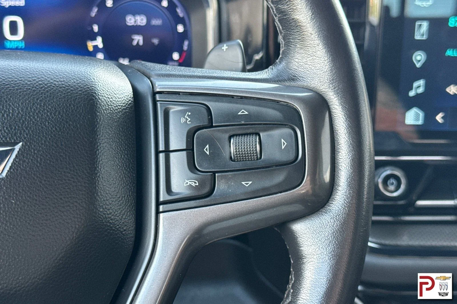 Used 2023 Beige Chevrolet ZR2 image 28