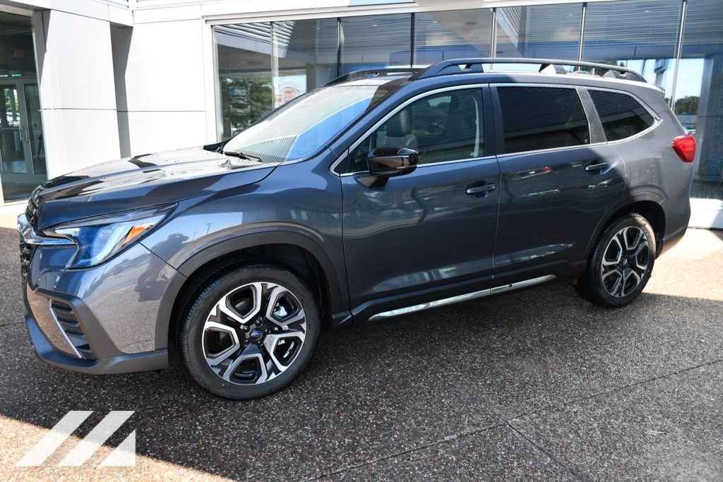 Used 2026 Gray Subaru Limited image 2