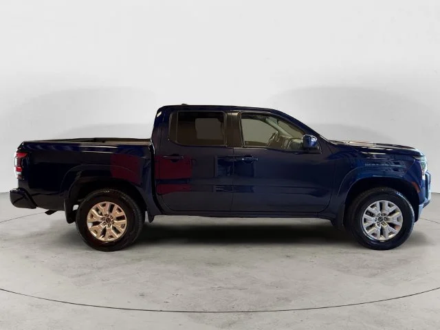 Used 2023 Blue Nissan SV image 6
