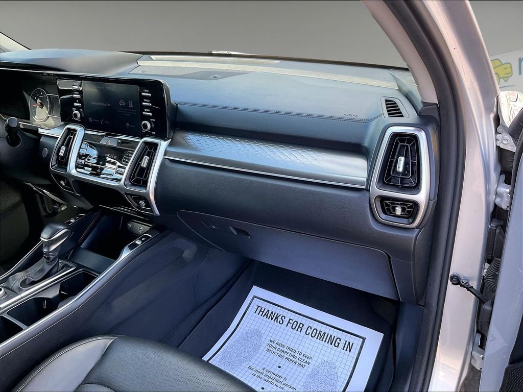 Used 2021 Sparkling Silver Kia S image 13