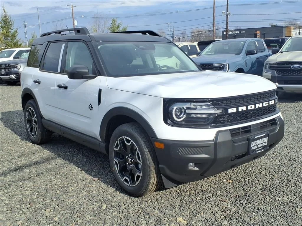 New 2026 White Ford Outer Banks image 1