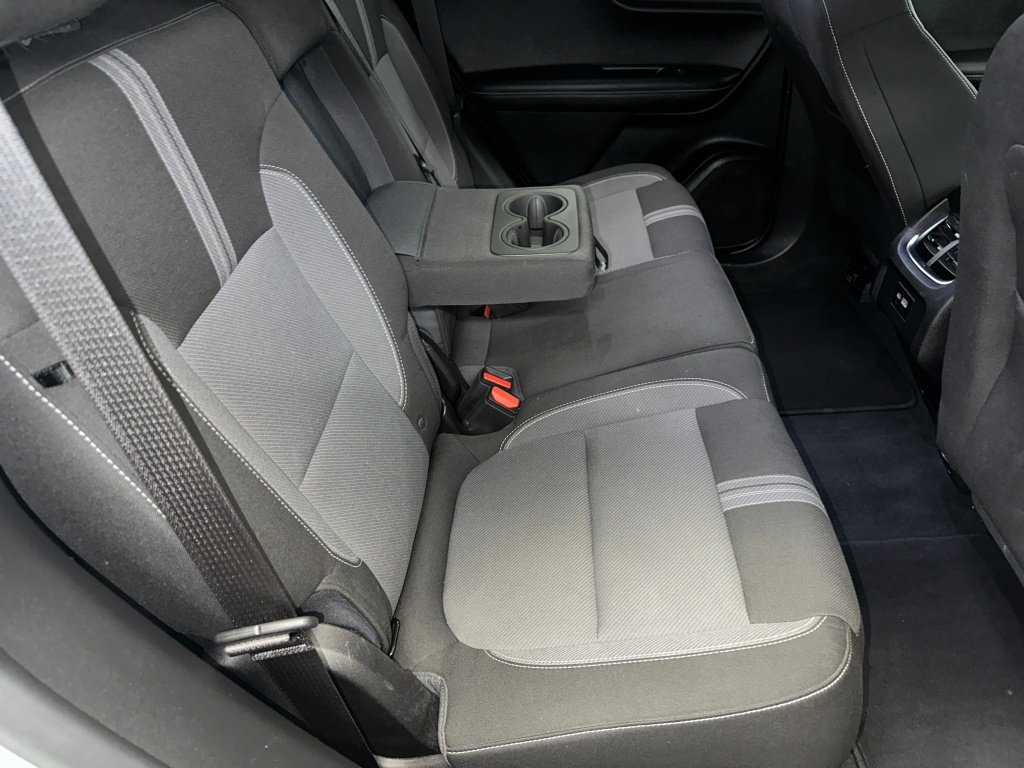 Used 2025 Summit White Chevrolet LT image 29