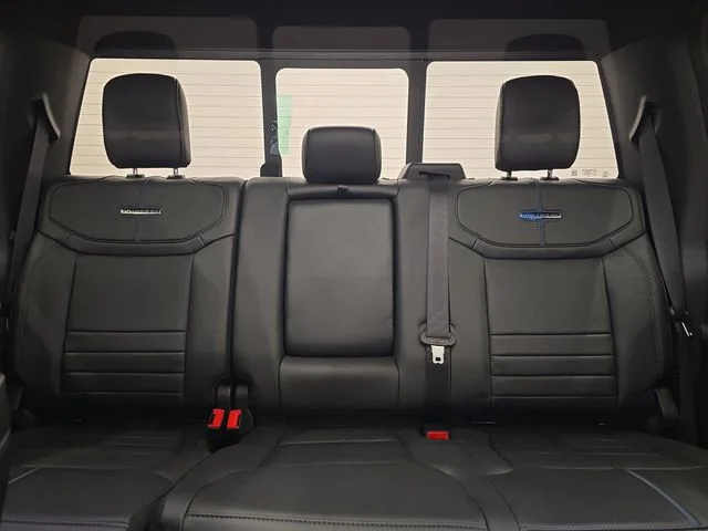 New 2026 Agate Black Metallic Ford F-250® Platinum® image 31