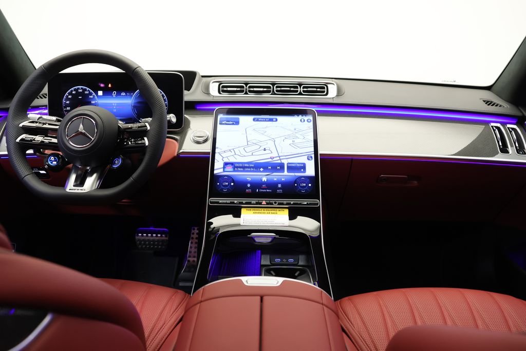 New 2026 MANUFAKTUR Moonlight White Metallic Mercedes-Benz S 63 E AMG® image 18