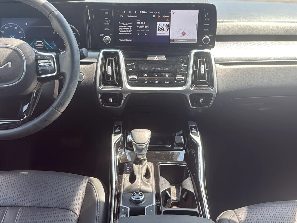 Used 2023 Gray Kia SX image 33