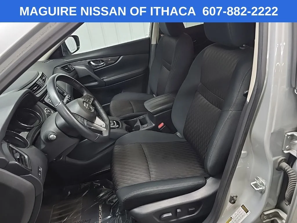 Used 2018 Silver Nissan SV image 29