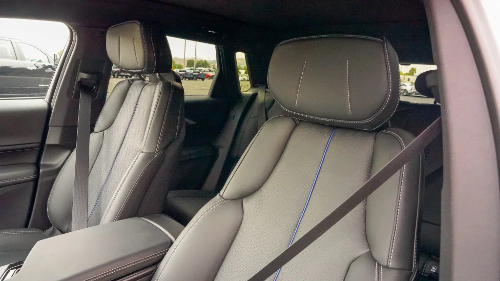 2027 Cadillac LYRIQ Sport - Photo 13