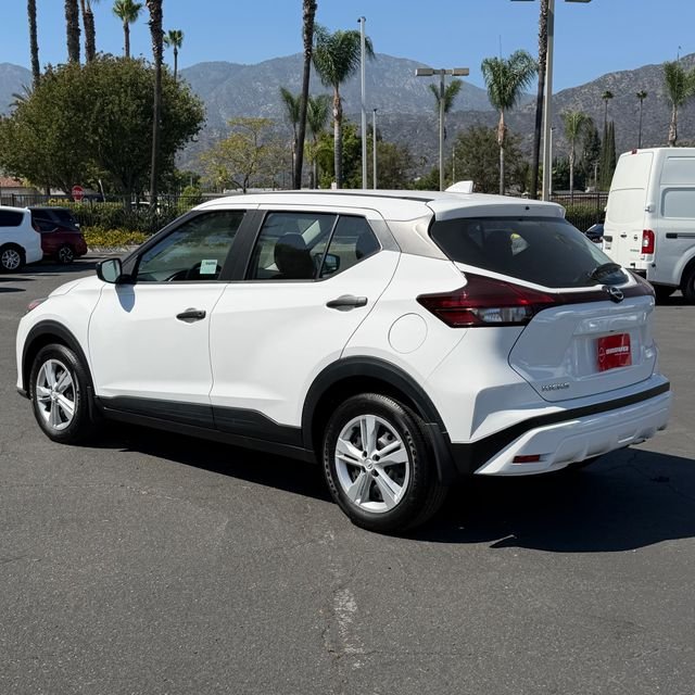 Used 2025 White Nissan S image 5