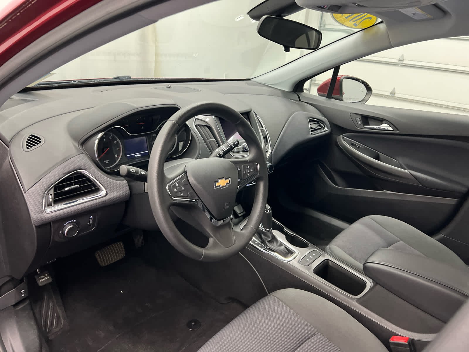 Used 2019 Cajun Red Tintcoat Chevrolet LT image 10