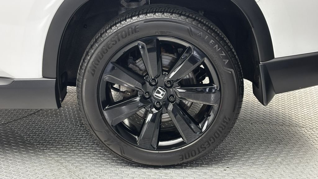 Used 2025 White Honda Black Edition image 7