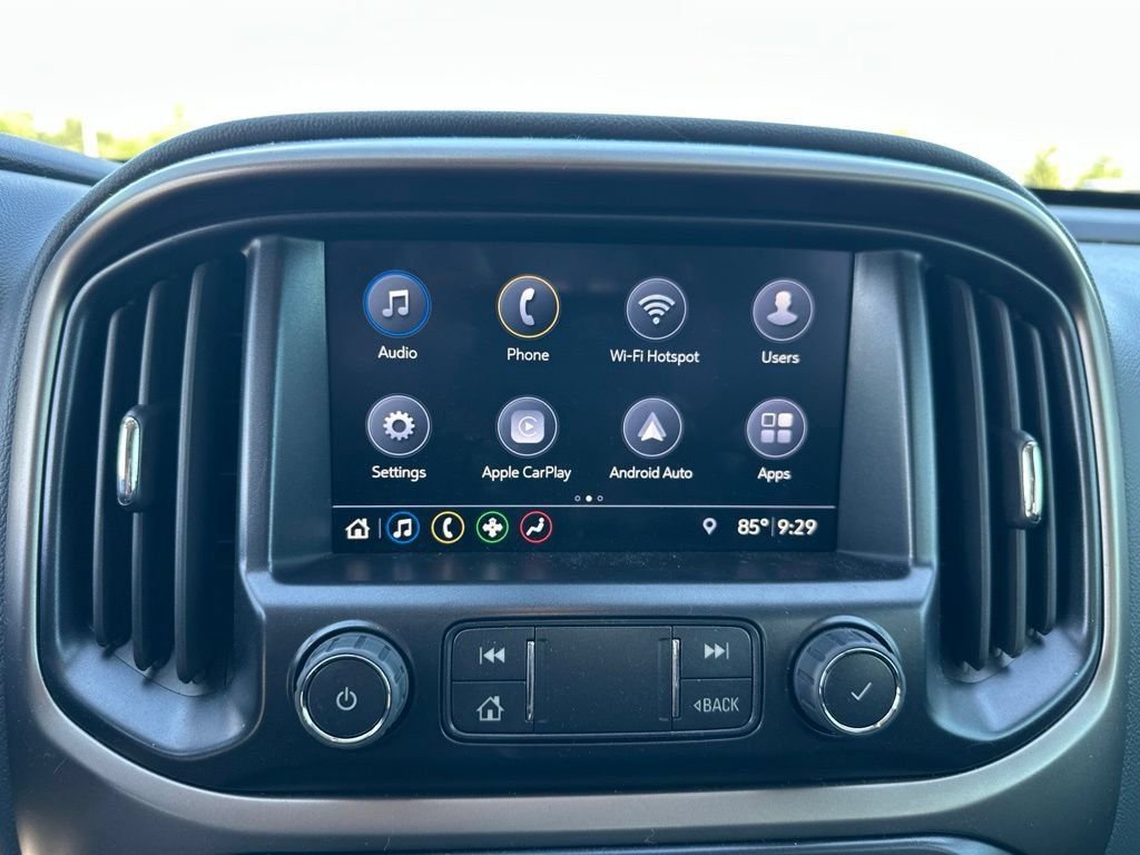Used 2022 Blue Chevrolet Z71 image 21