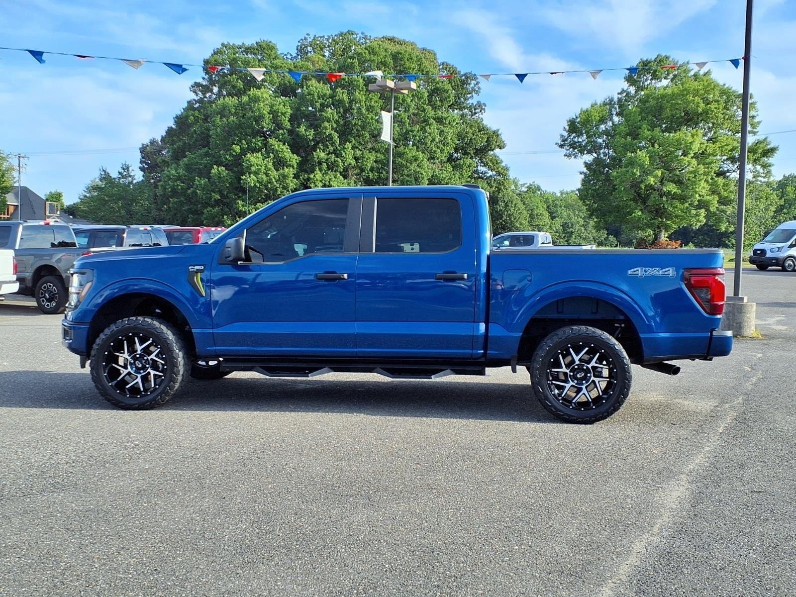 Used 2024 Atlas Blue Metallic Ford STX image 3
