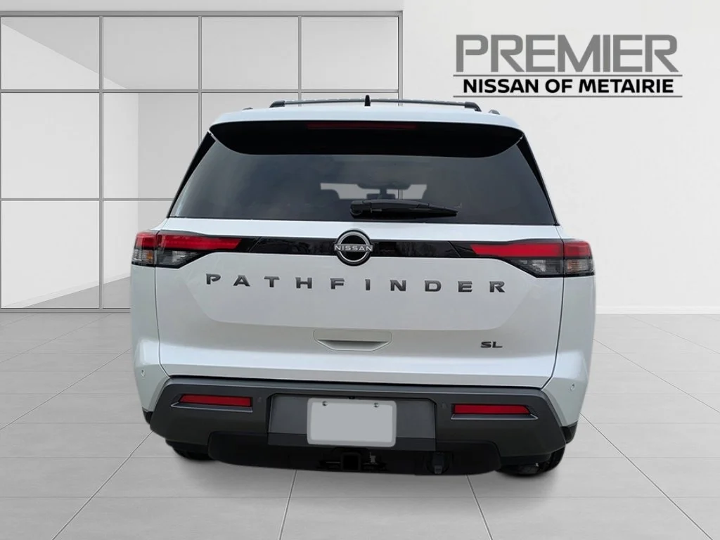 New 2026 Everest White Pearl TriCoat Nissan SL image 4