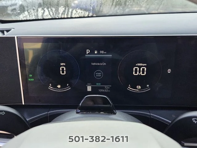 Used 2024 Silver Hyundai SEL image 27