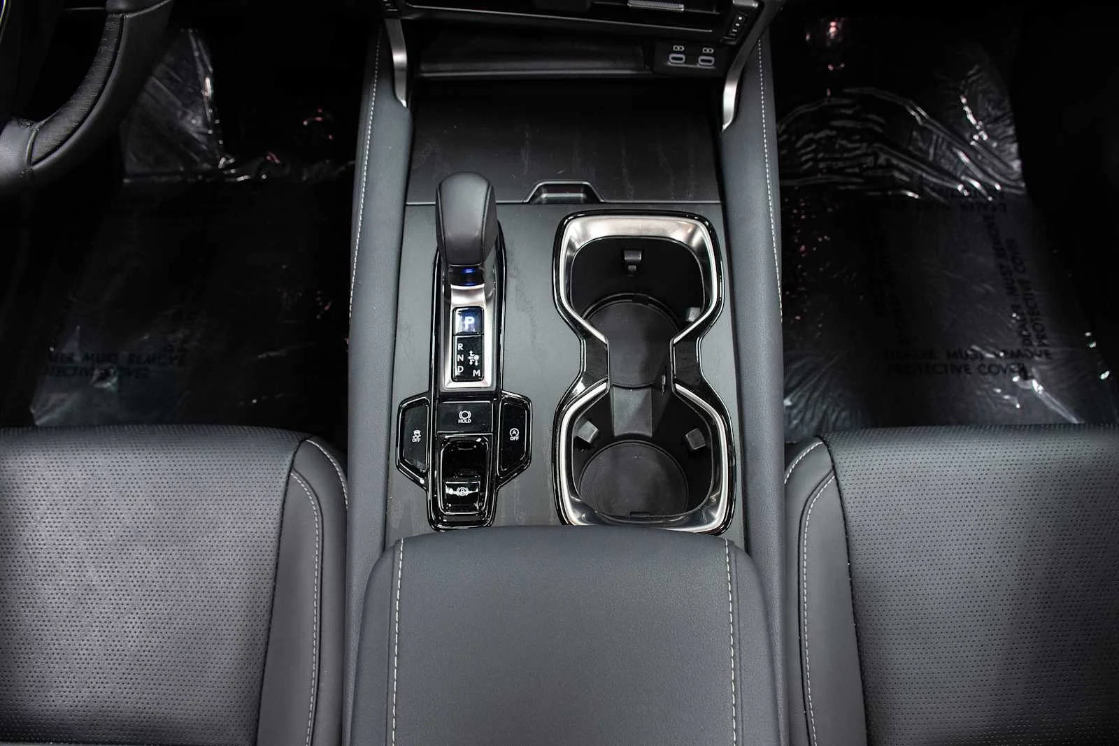 Certified Used 2024 Iridium Lexus Premium Plus image 19
