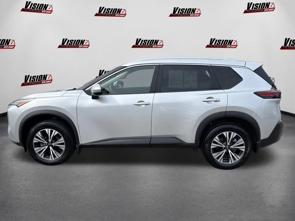 Used 2023 Silver Nissan SV image 10