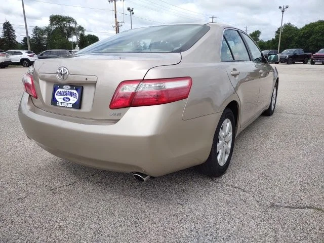 Used 2009  Toyota  image 5