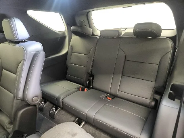 2027 Chevrolet Traverse LT - Photo 19